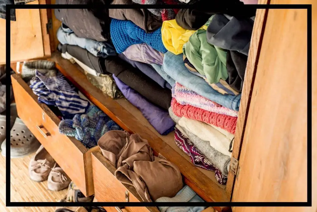 How To Maximize Space In Your Small Closet Step By Step Guide