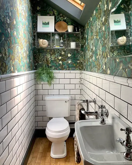 Green Coral Reefs Wallpaper for Small Bathrooms