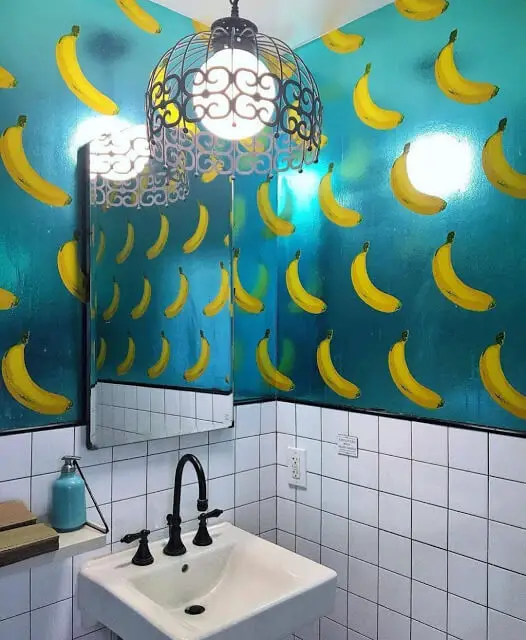 Cheerful Banana Bathroom Wallpaper
