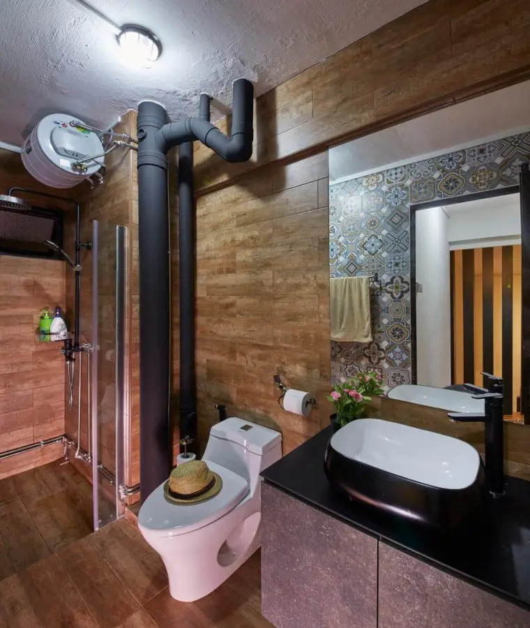 Black Pipes and Wooden Walls - Bathroom Decor