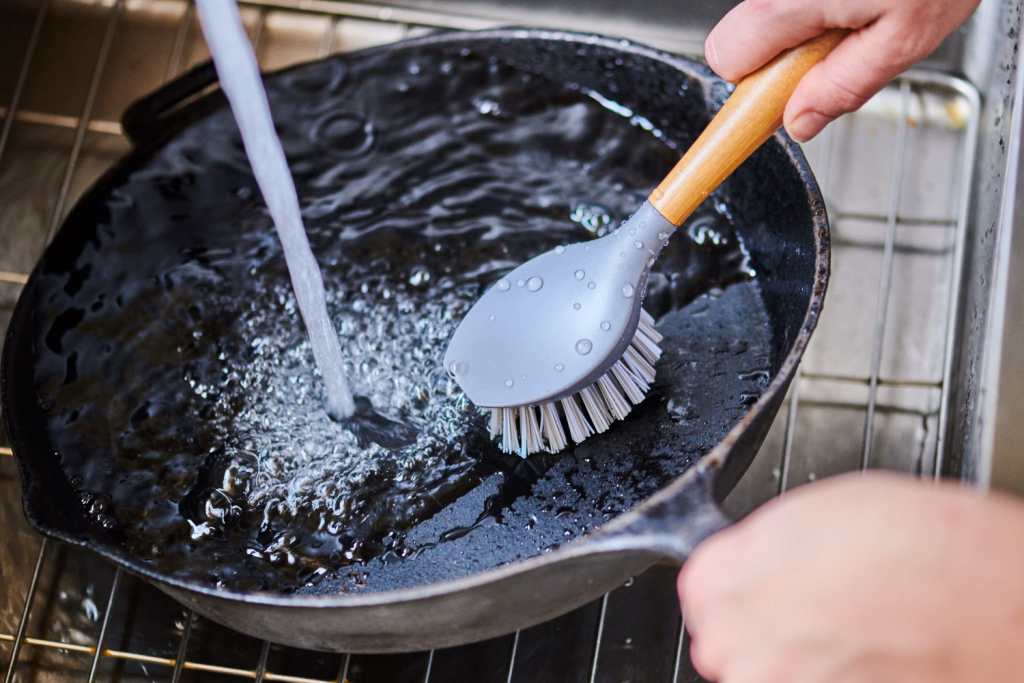 How to Restore Cast Iron Skillet