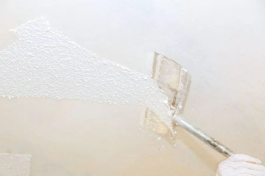 remove popcorn ceilings with scraping method