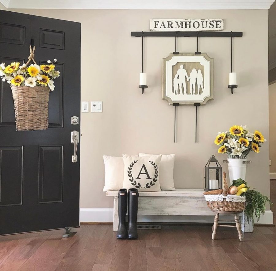 Entryway Decor Ideas - Welcome Your Guest with the Right Furniture