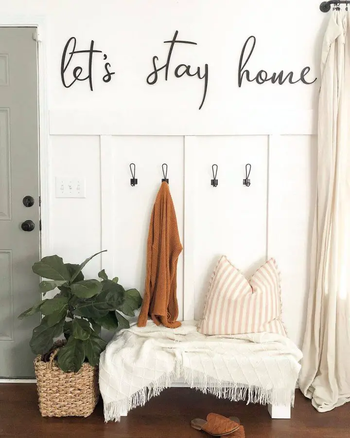 Warm Greetings to the Guests - Entryway Ideas