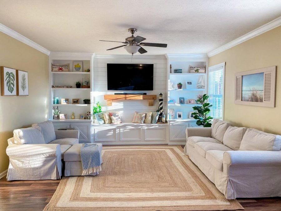 Minimalis coastal living room