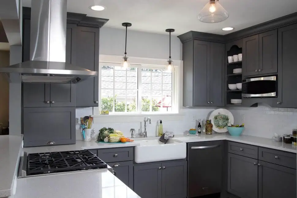 kitchen cabinet painting grey