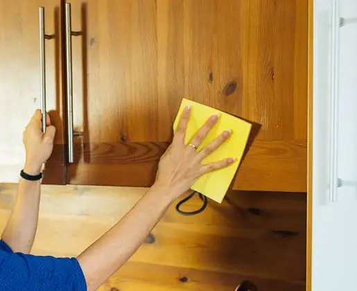 How To Clean Wood Cabinets With Murphy S Oil Soap Materialsix Com