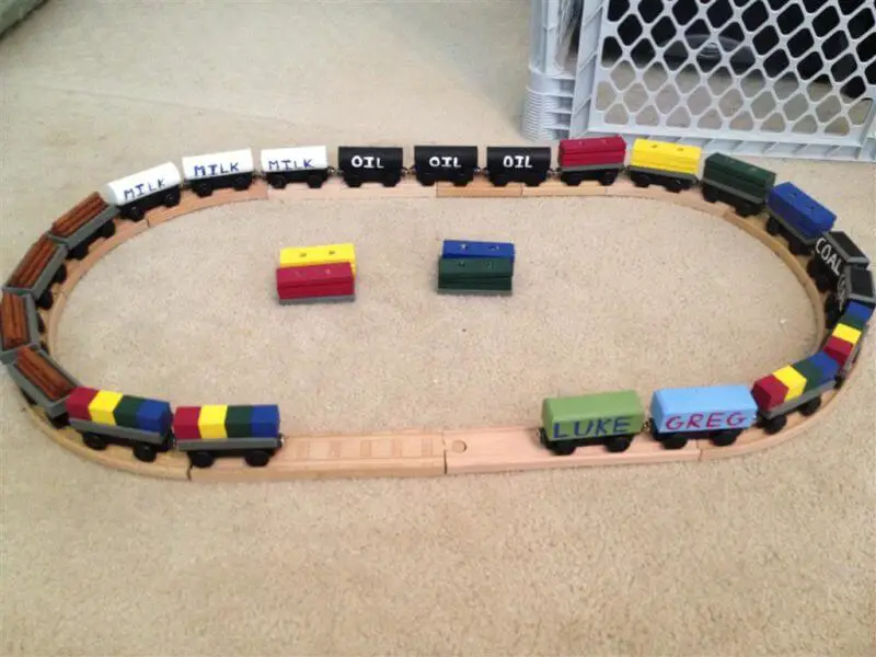 DIY Wooden Train Tracks