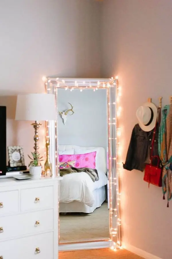 Standing mirror for bedroom