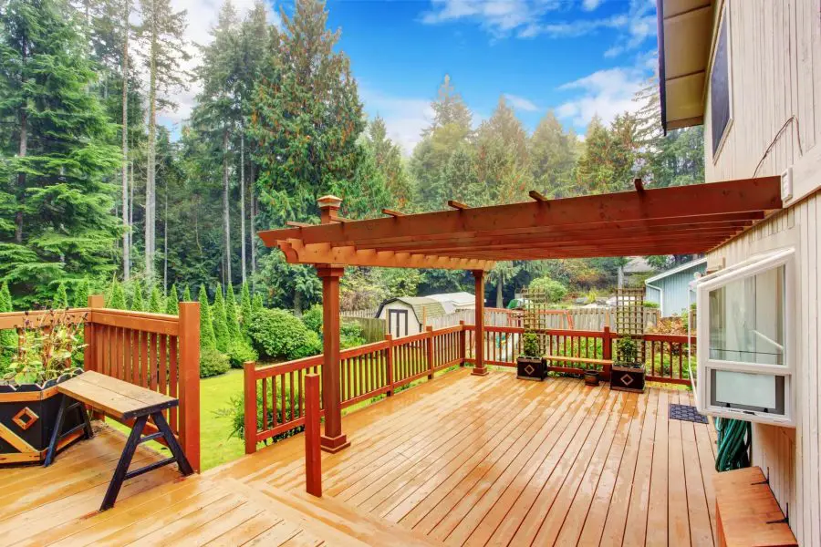 Wooden Pergolas - Deck Decorating IDeas