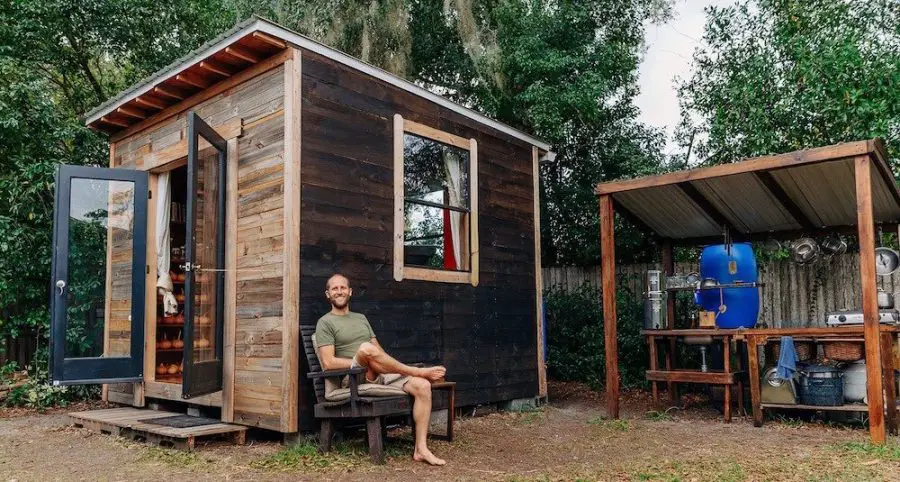 Simple living in tiny home