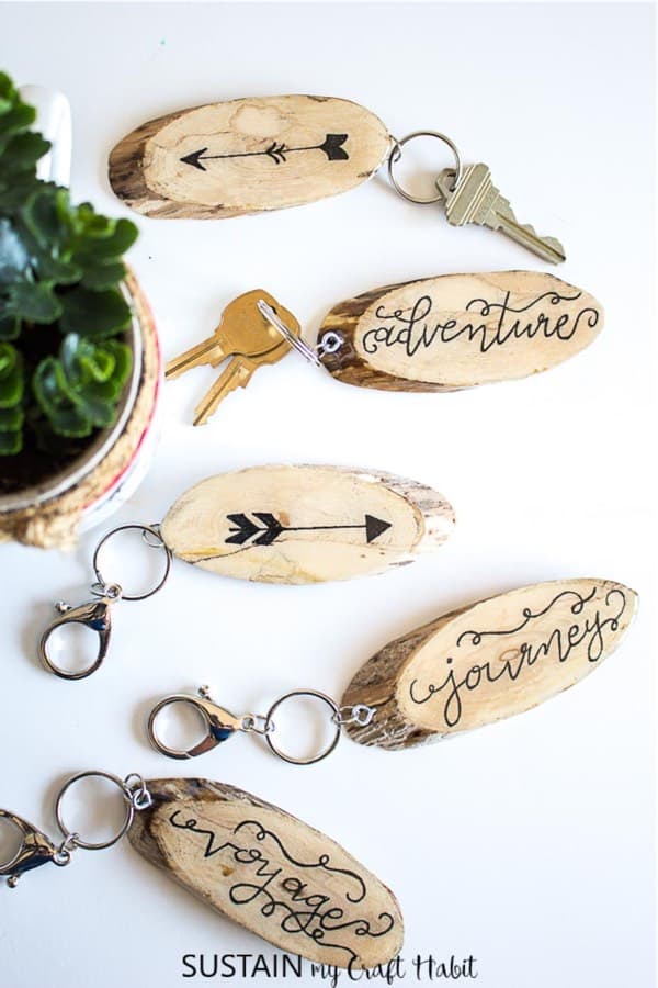 Hand Lettered Wood Slice DIY Keychains