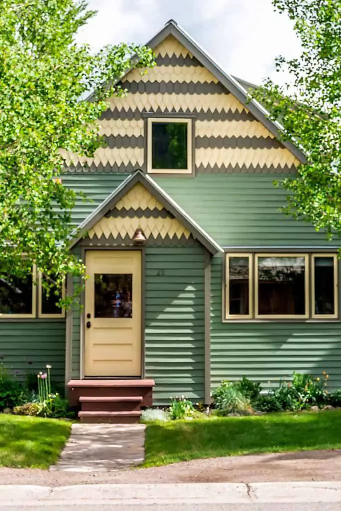 Yellow Front Door Color for Green House