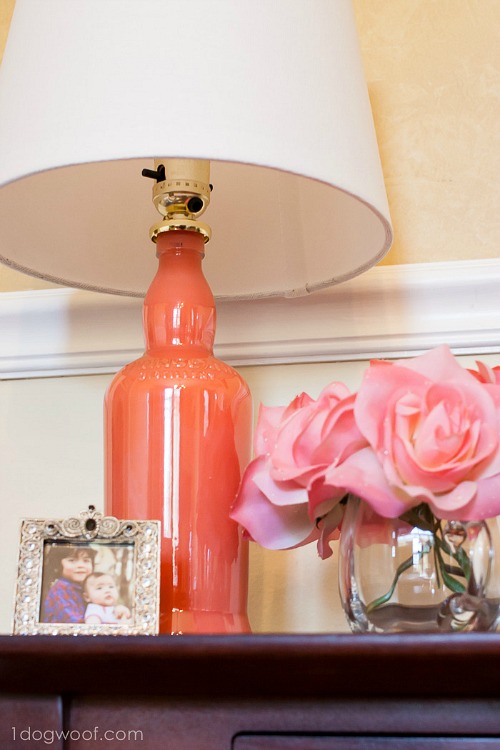 DIY-lamp-projects-painted-bottle-lamp-upcycle
