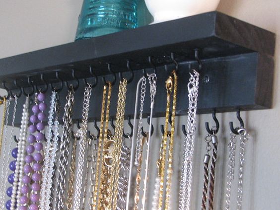 diy necklace storage / organizer
