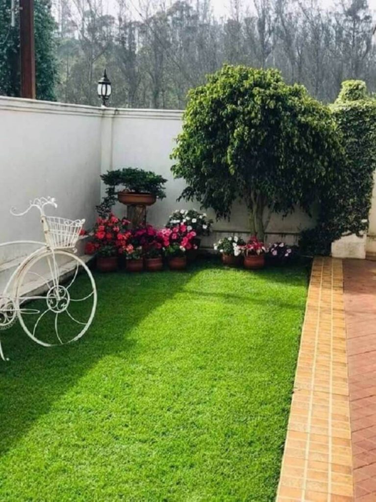 21 Beautiful Backyard Landscaping Ideas On A Budget