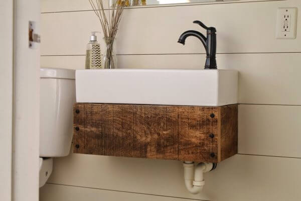 Creative Reclaimed Wood Projects for Mini Floating Sink