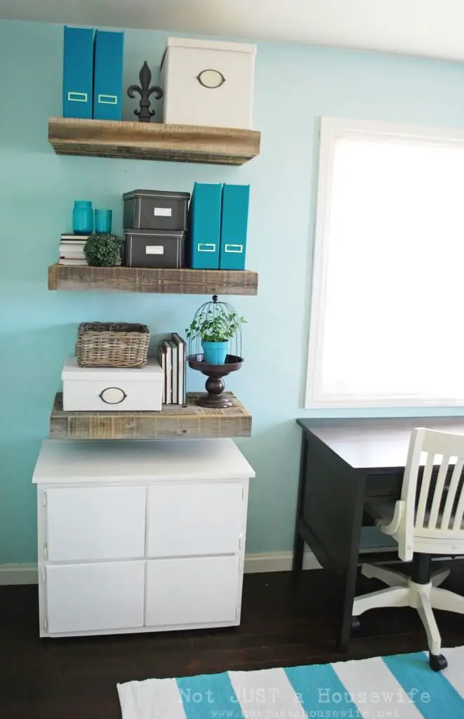 Floating Organizing Area - recycled wood projects