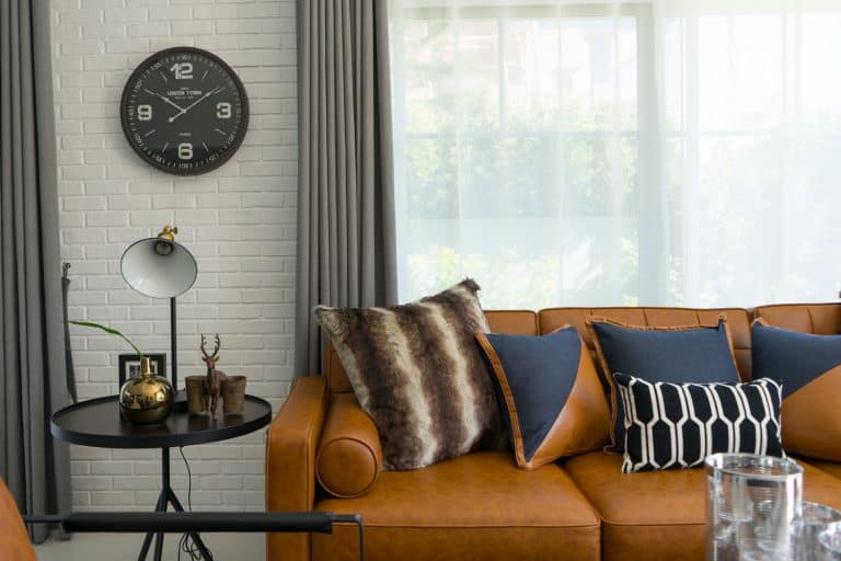 What Color Curtains Go With Brown Sofa