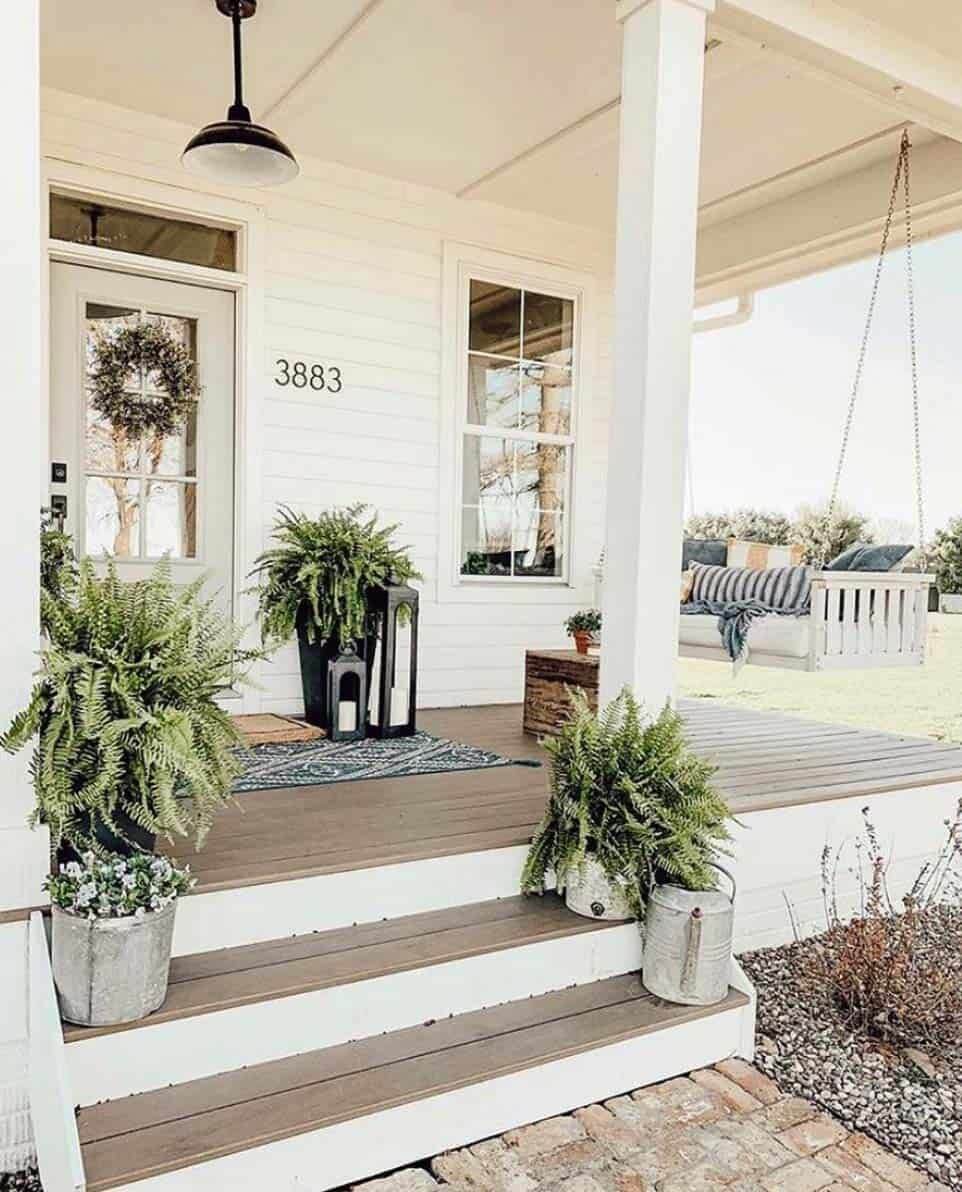 Farmhouse porch