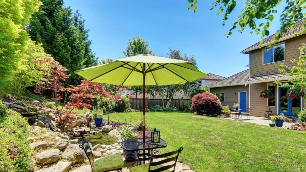 21 Beautiful Backyard Landscaping Ideas On A Budget