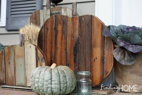  DIY wood pumpkin - Front-Door-Fall-Pumpkins