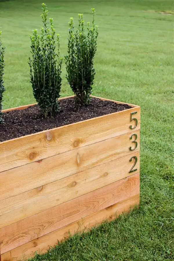 Signpost Planters cedar diy planter box