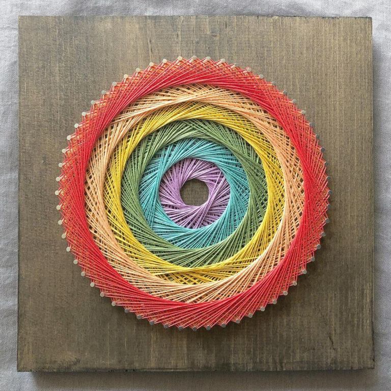 Circle Pattern String Craft