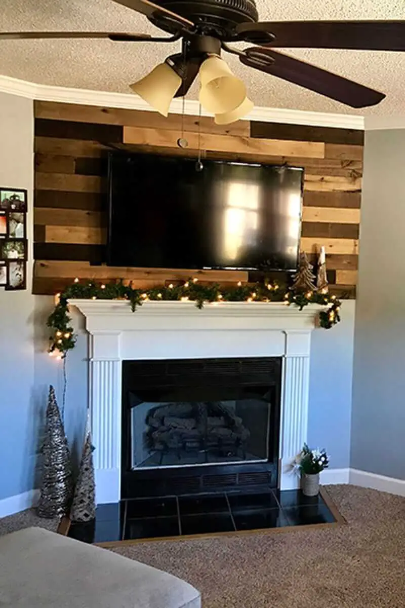 DIY Weathered Wood Accent