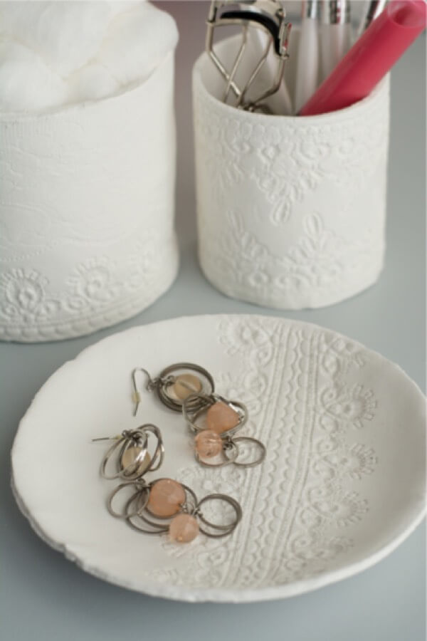 DIY Lacey Clay Containers - air dry clay ideas