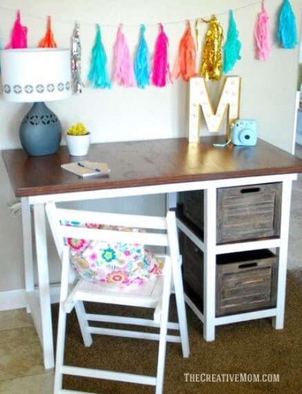 DIY Farmhouse Desk