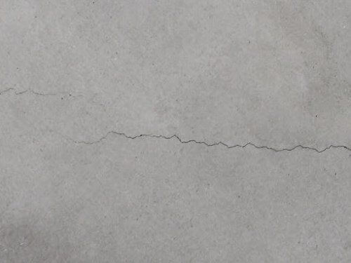 Hairline cracks - Types of ceiling cracks