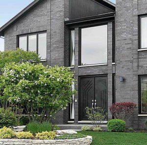 20 Beautiful Front Door Colors For A Gray House