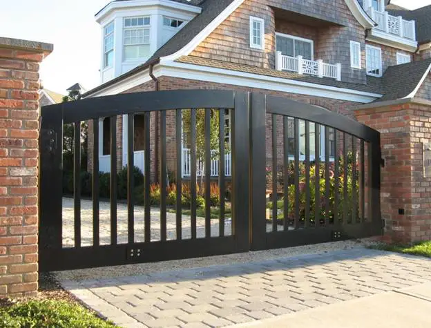 Modern Driveway Gate Ideas