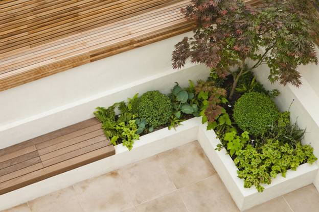 Modern Corner Garden Design