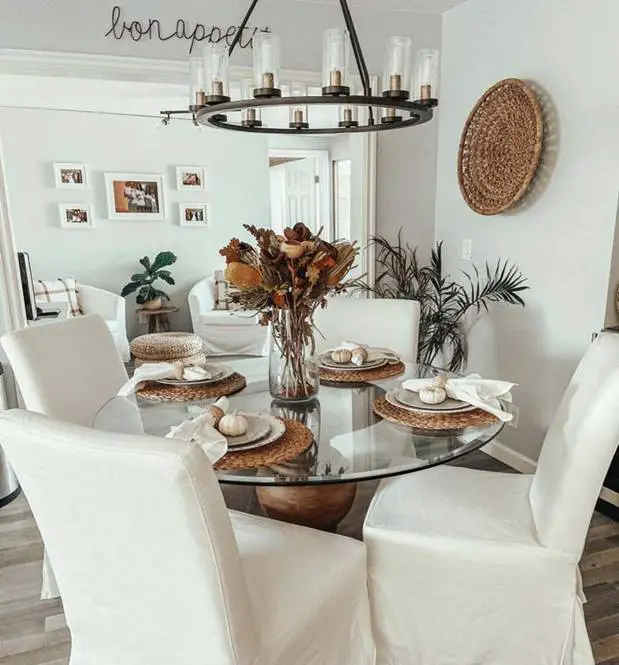 Farmhouse-Dining-Room-Table-Décor-Ideas