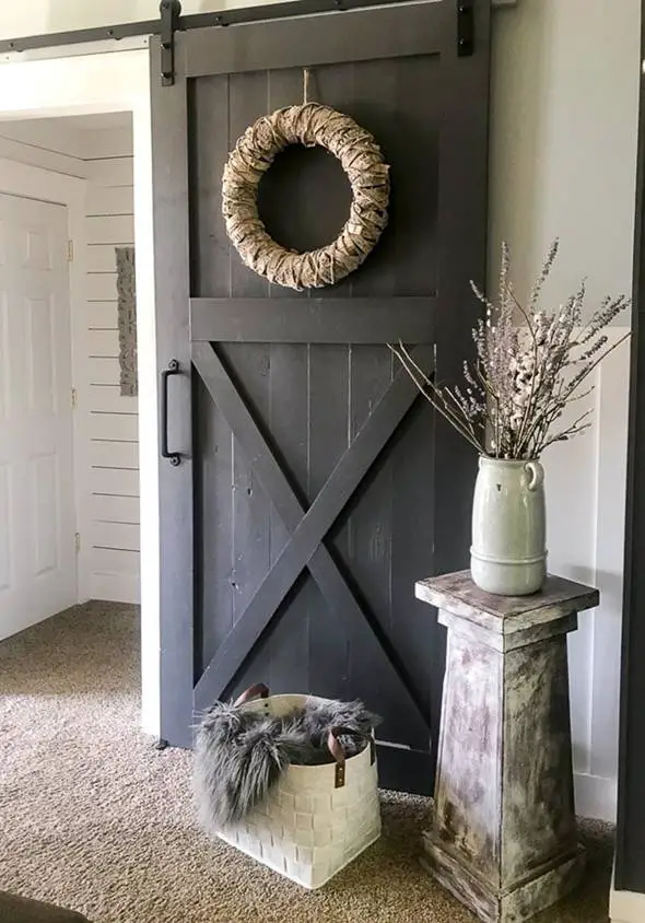 Go Nature with Farmhouse Concept - Barndoor Closet