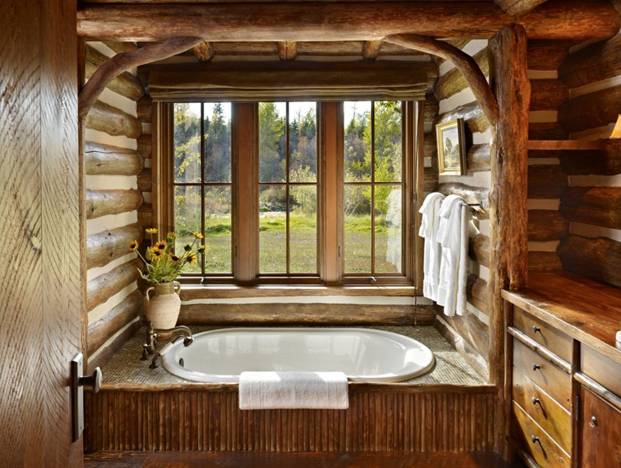 Rustic Wooden Bathtub Idea