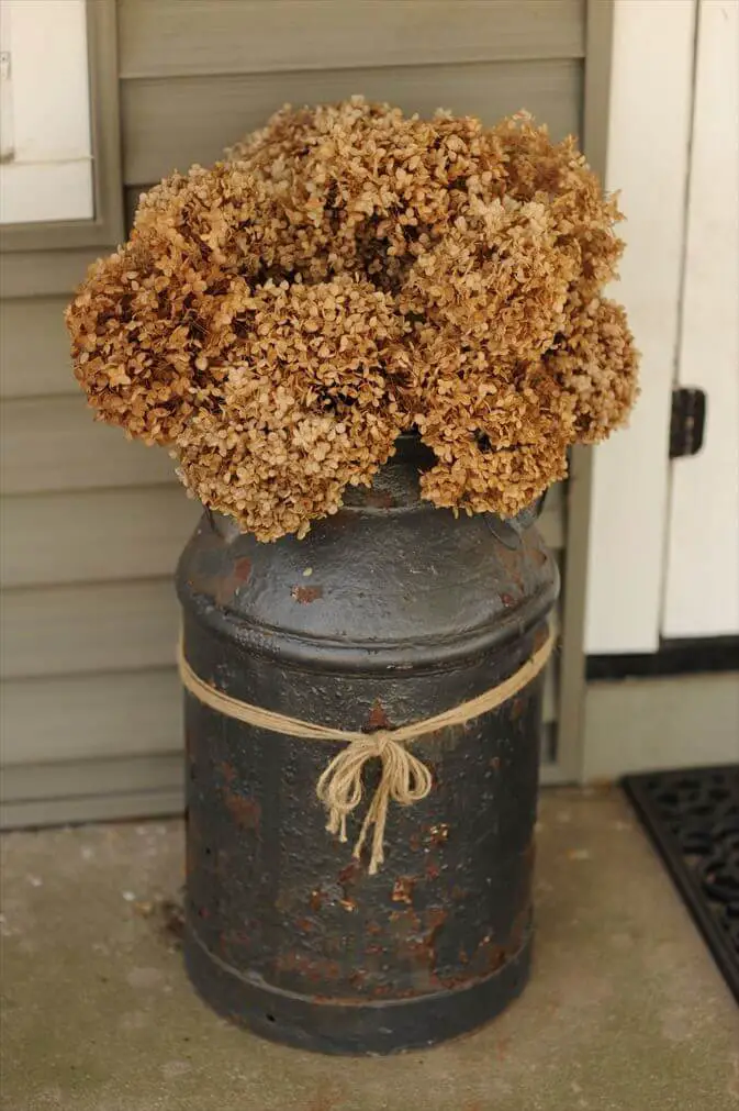 Antique Planter with a Twist - front porch farmhouse decor