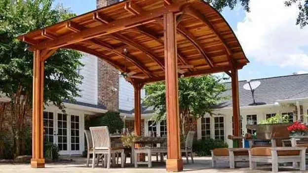 Curvy Patio Roof Design