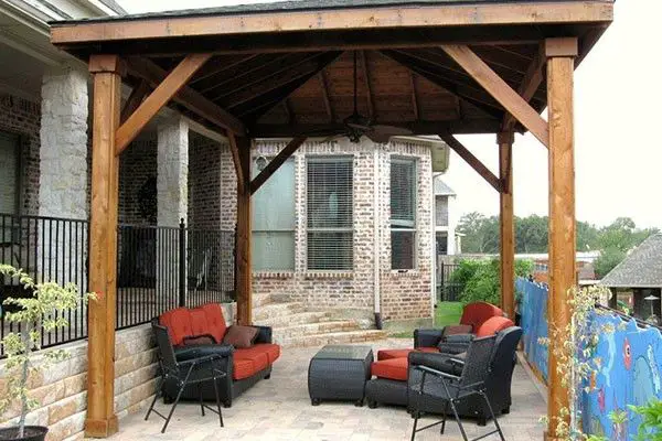 Patio Cover for a Narrow Space