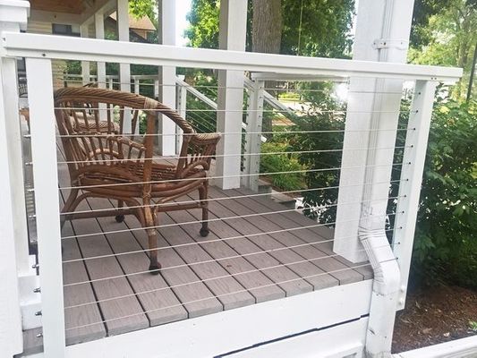 white-aluminum-cable-porch-railing