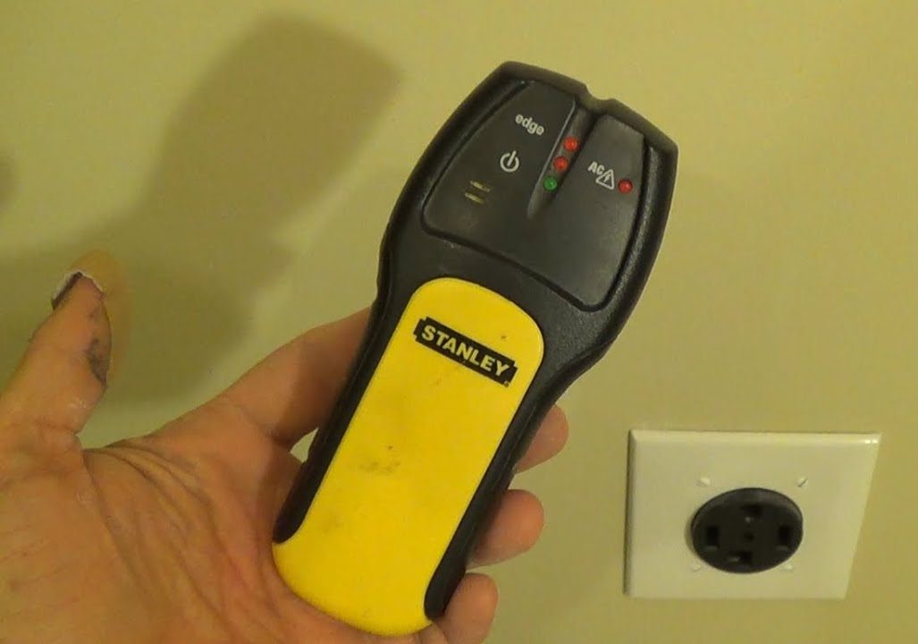 stud finder doesn't work on the ceiling