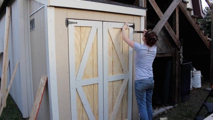 making double shed doors