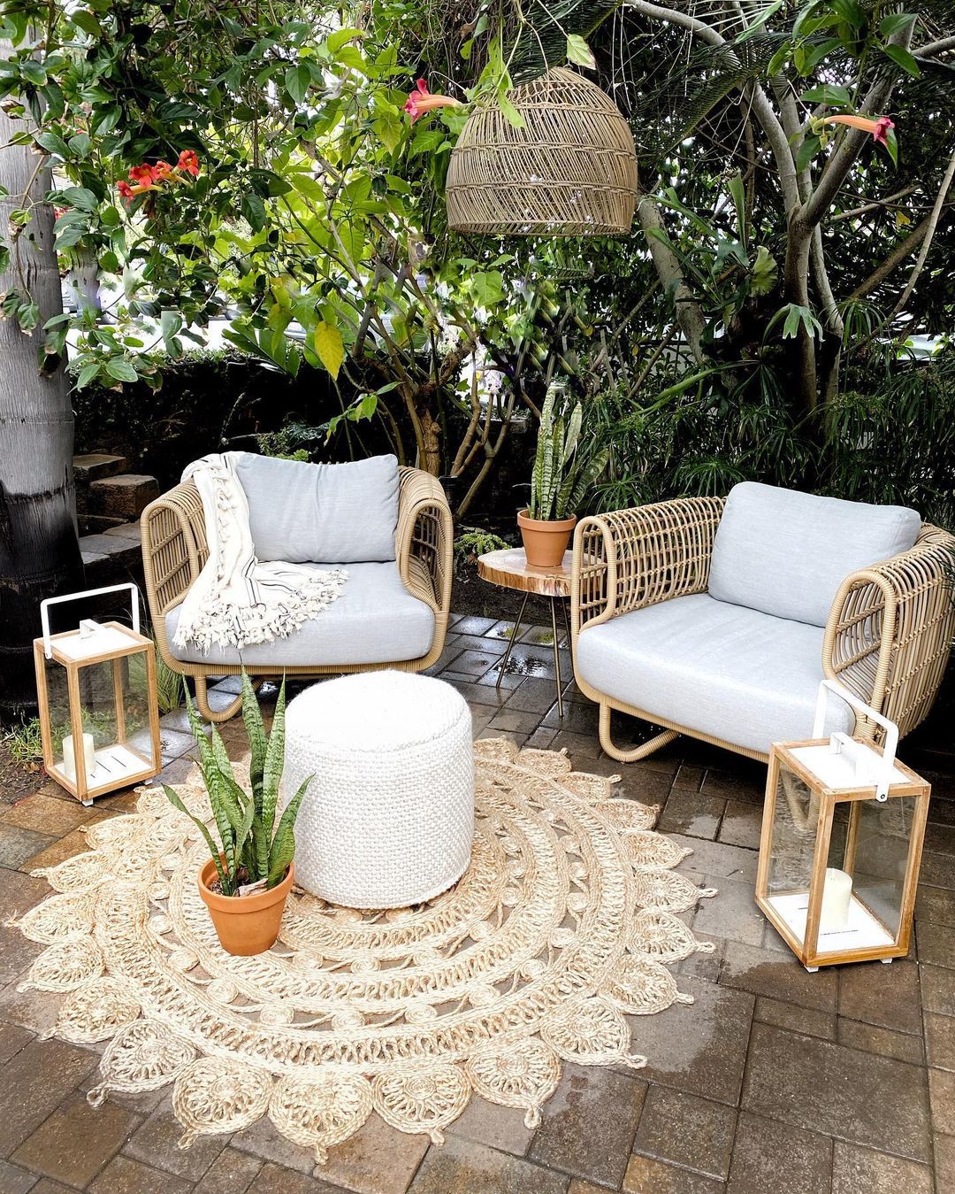 Creative Furniture Arrangements Patio design