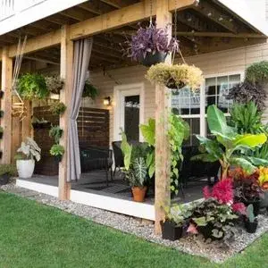 Small Townhouse Patio