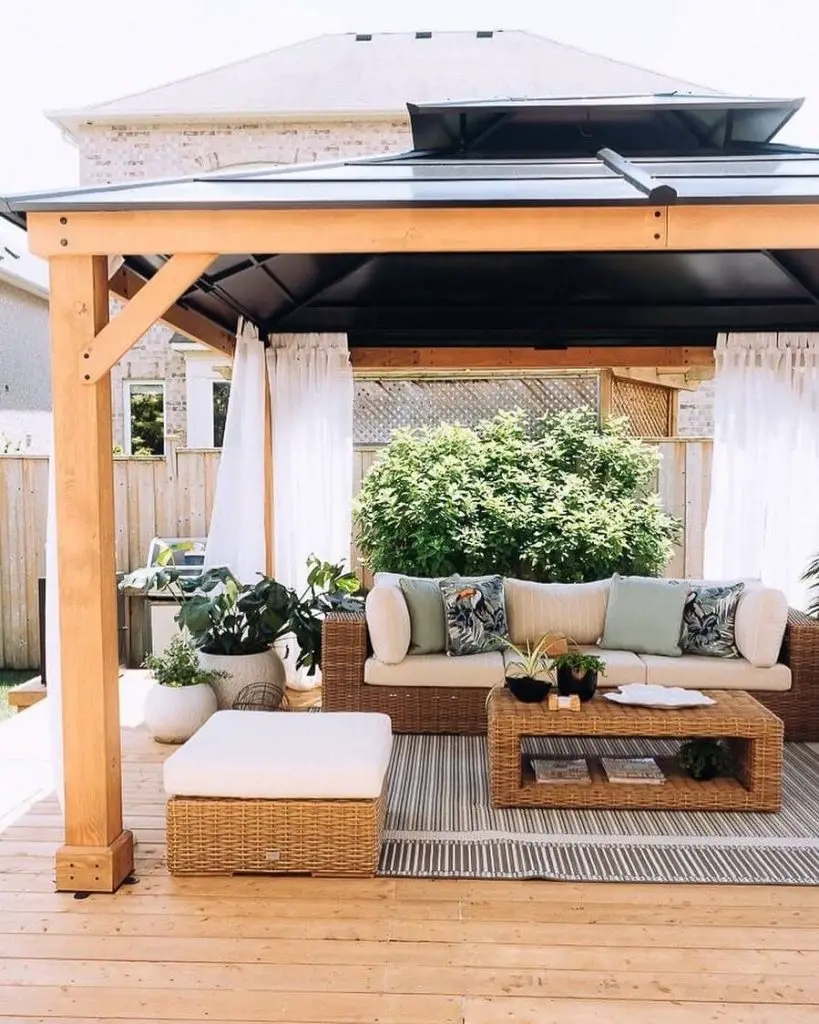 40 Inspiring Backyard Gazebo Design Ideas - MaterialSix