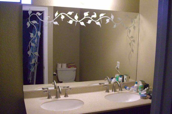 Bathroom mirror arts