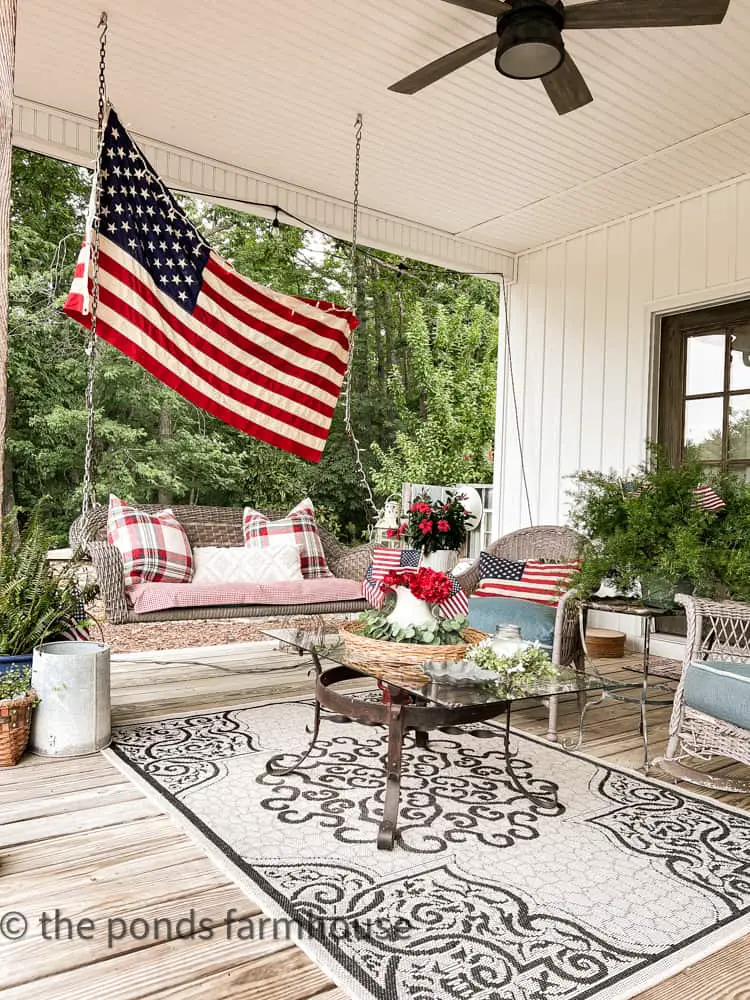 22 Stunning DIY 4th of July Outdoor Decorations - Cheerful Pinwheels