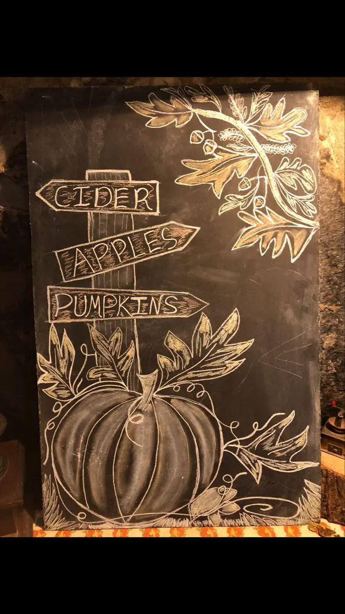 20 Creative Fall Chalkboard Art Ideas You Can DIY This Season! - 19. Don't Stop Be-Leaving